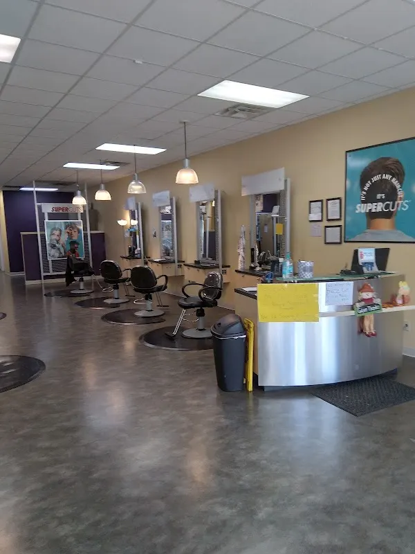 SUPERCUTS — Hair salon in Beckley